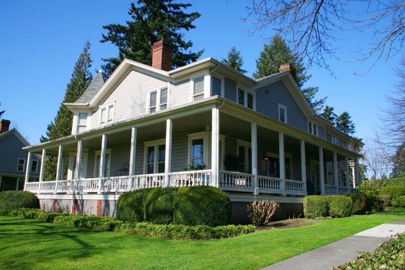 Trailer Skirting Installation